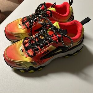 Fila women's neon tennis shoes